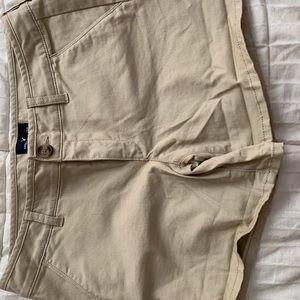 American eagle new with tag khaki shorts